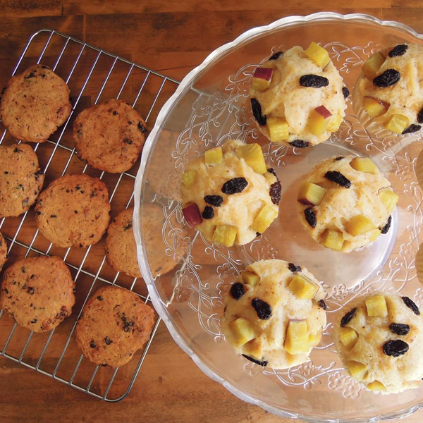 べじさら食堂のおやつ。蒸しパン、クッキーなどご用意しています。
